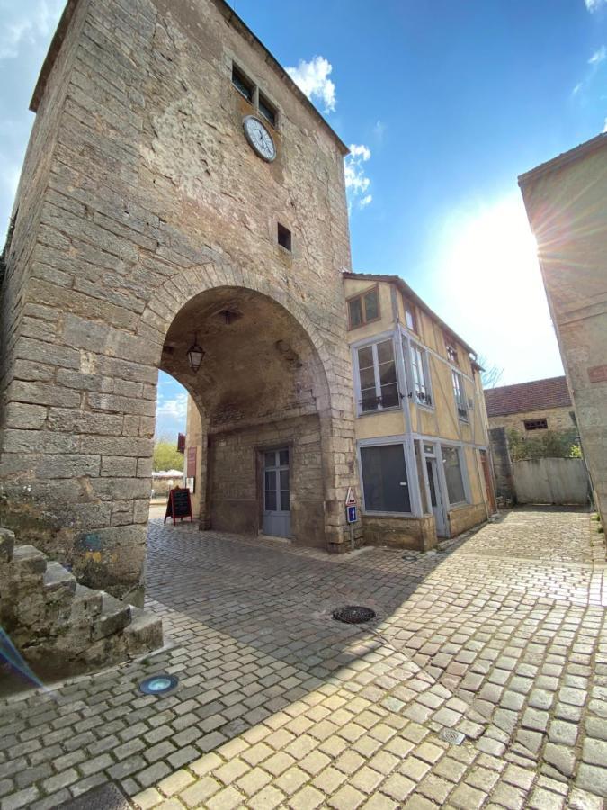 Apartamento Logement Entier - L'Appart Des Anges 1 Noyers-sur-Serein Exterior foto